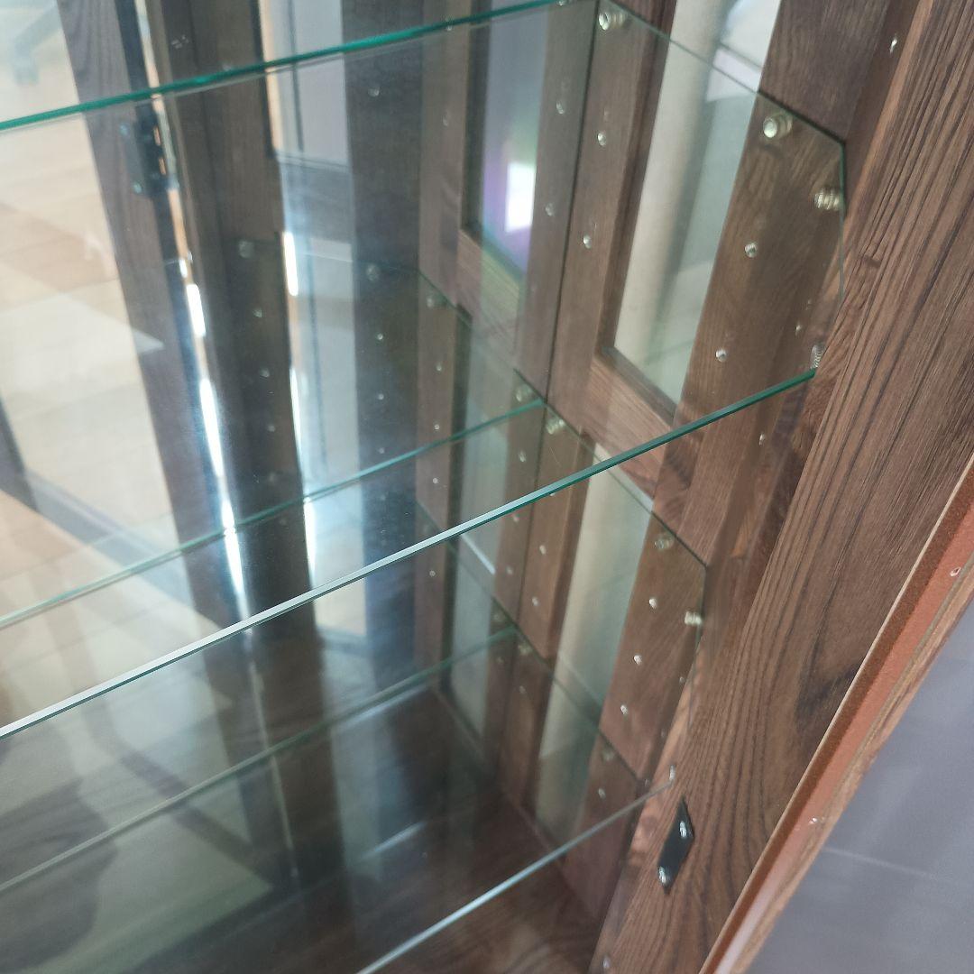 オーク調ガラスキャビネット 4段