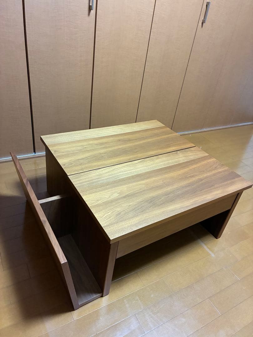 「トーノ・レック」　リビングテーブル