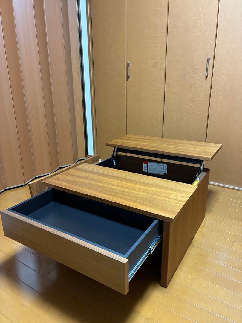 「トーノ・レック」　リビングテーブル