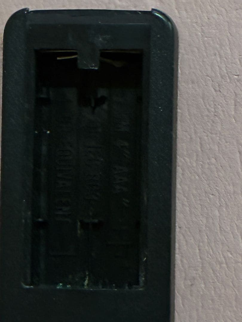 電動ロールスクリーン　シアターハウス