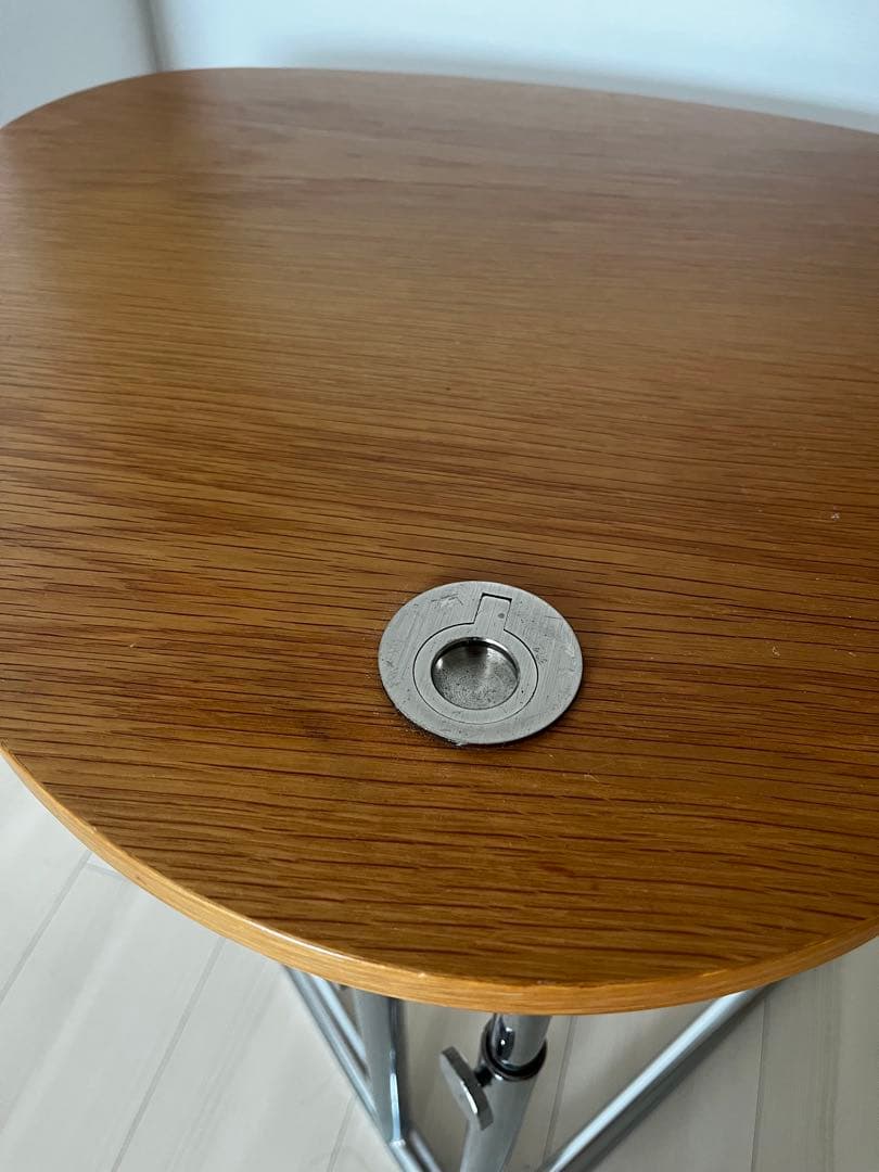 TECTA（テクタ）サイドテーブル K22 アクタス　ACTUS