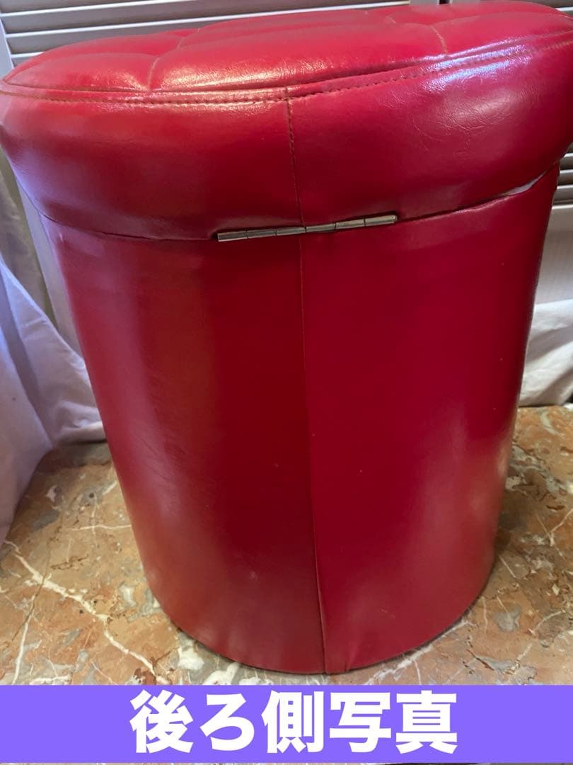 レッドＰＵレザー 収納スツール♦️小物整理に便利な仕切り付♦️送料込