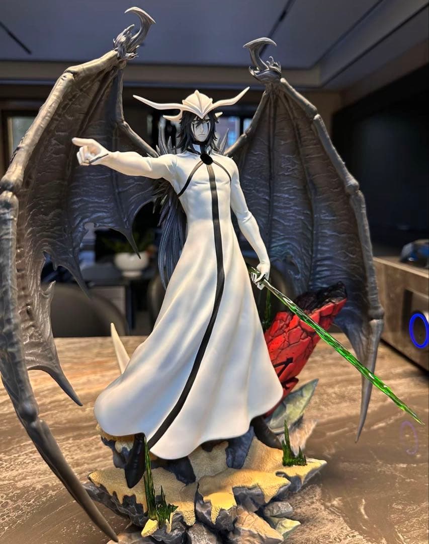 BLEACH ウルキオラ·シファー ガレージキット ガレキ スタチュー①①