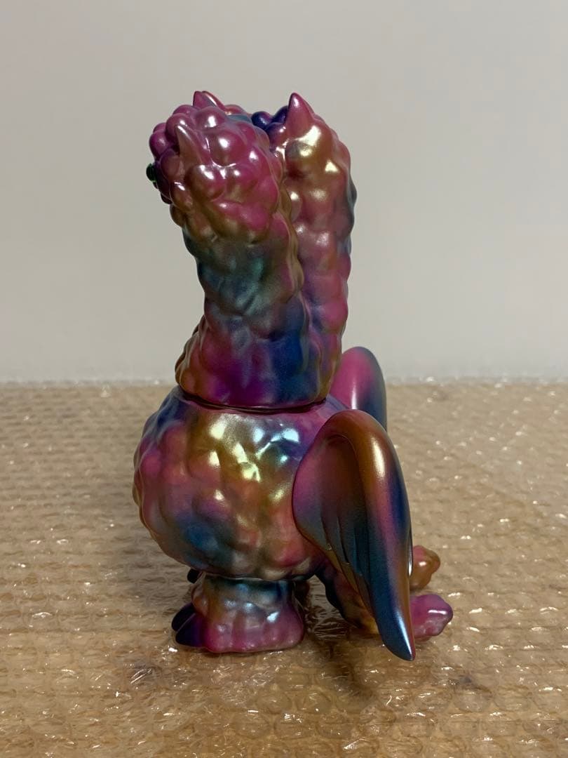 アートジャンキー 三頭獣王キングパカラ 狂気（桐箱入り） ソフビ