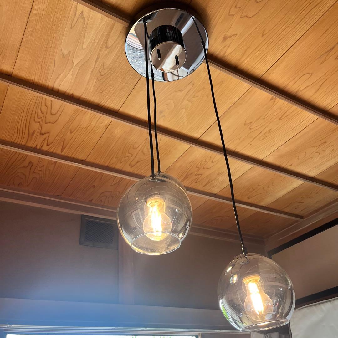 ペンダントライト　吊り下げ　ガラスシェード