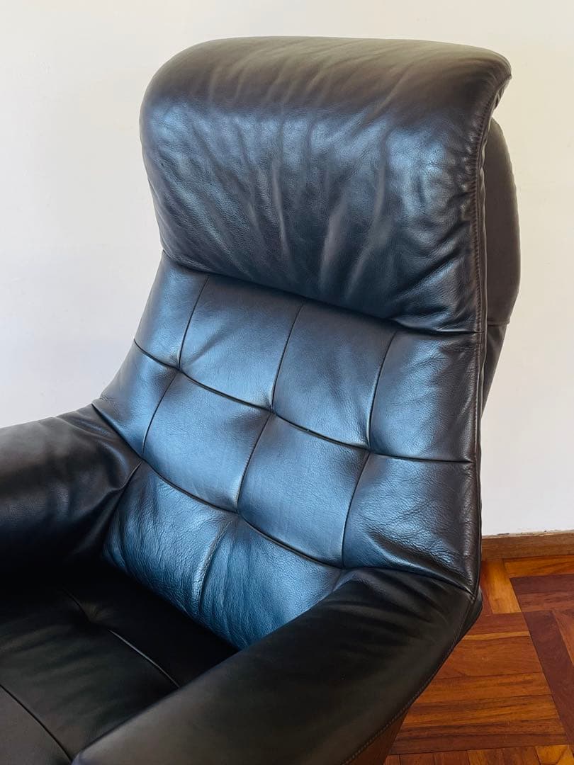 カリモク THE FIRST ザ ファースト リクライニング チェア オットマン