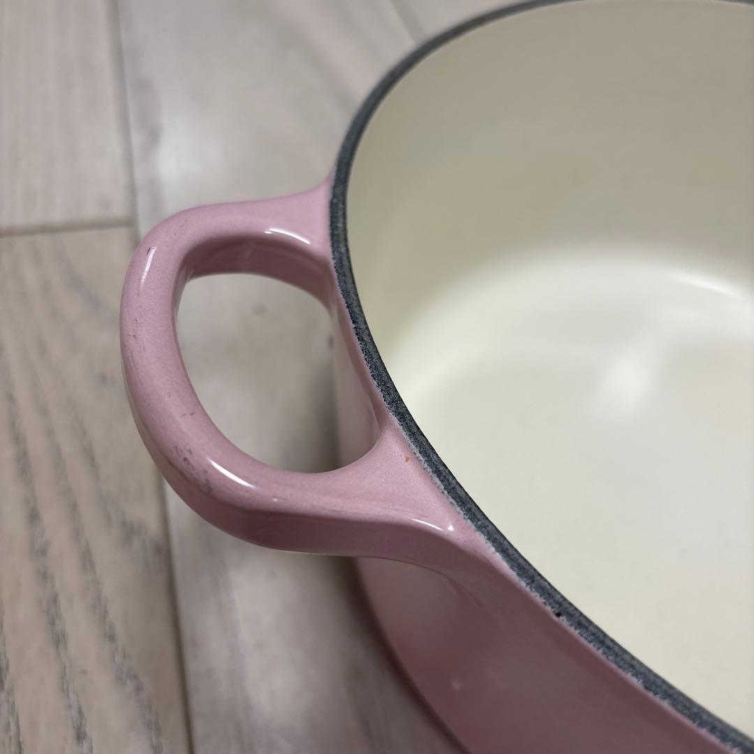 ル・クルーゼ　22cm 鍋　ピンク