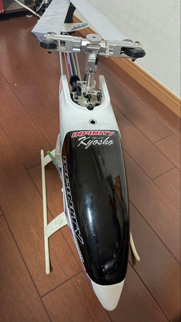 Kyosho INFINITY Neo CALIBER 50 RCヘリコプター