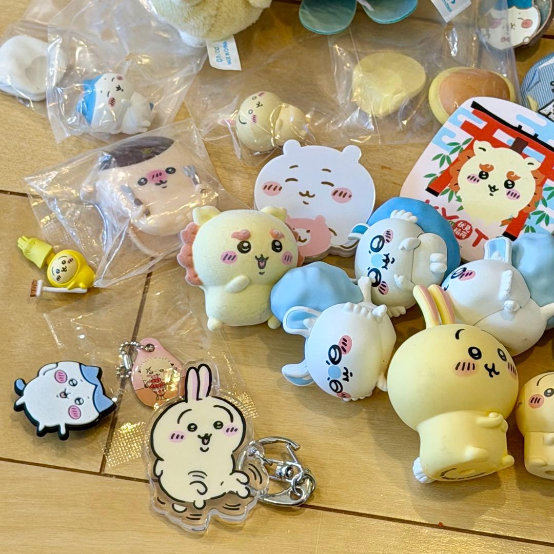 ちいかわ グッズ大量まとめ売り 50点以上 缶バッチ フィギュア