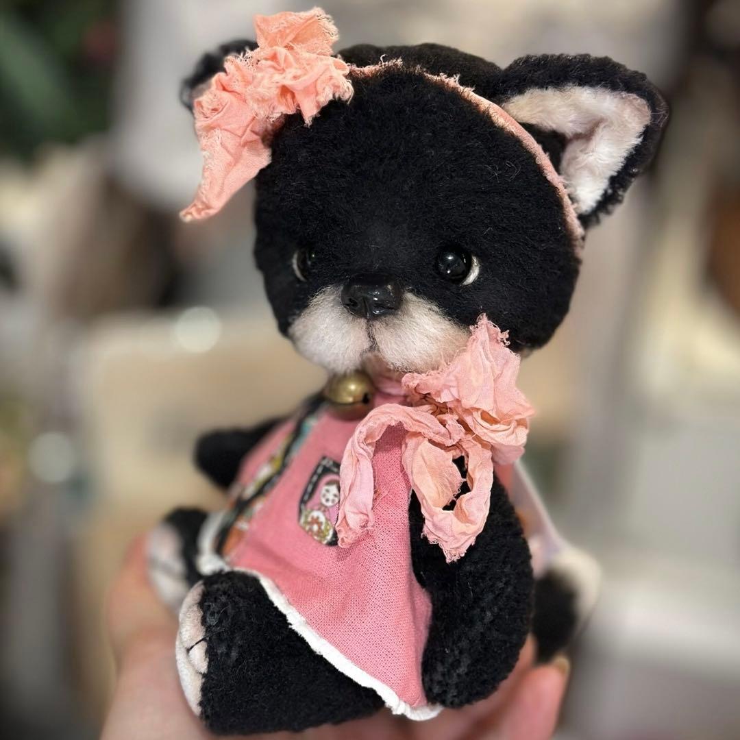 黒猫は大人しく アーティストベア 海外作家様 ハンドメイド ぬいぐるみ ねこ