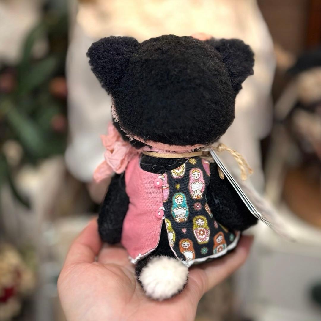 黒猫は大人しく アーティストベア 海外作家様 ハンドメイド ぬいぐるみ ねこ
