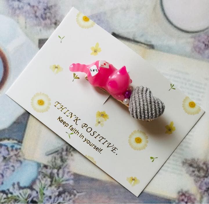 じゃれねこチャンとコーデュロイ♡　ヘアクリップ　チェシャ猫