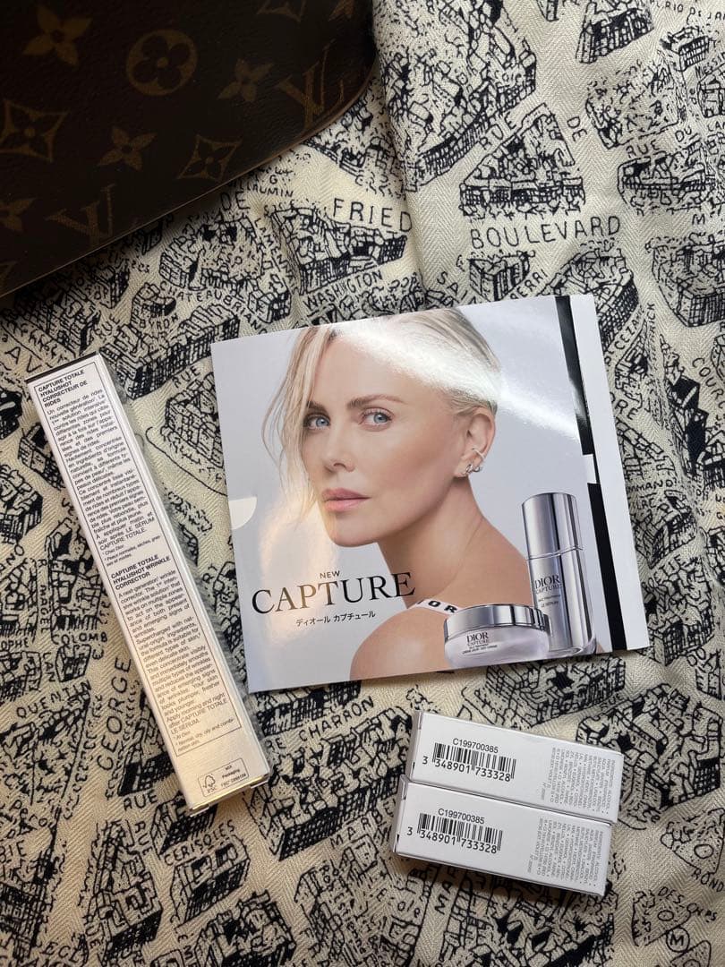 Dior カプチュール トータル ヒアルショット/フレグランス ジャスミン
