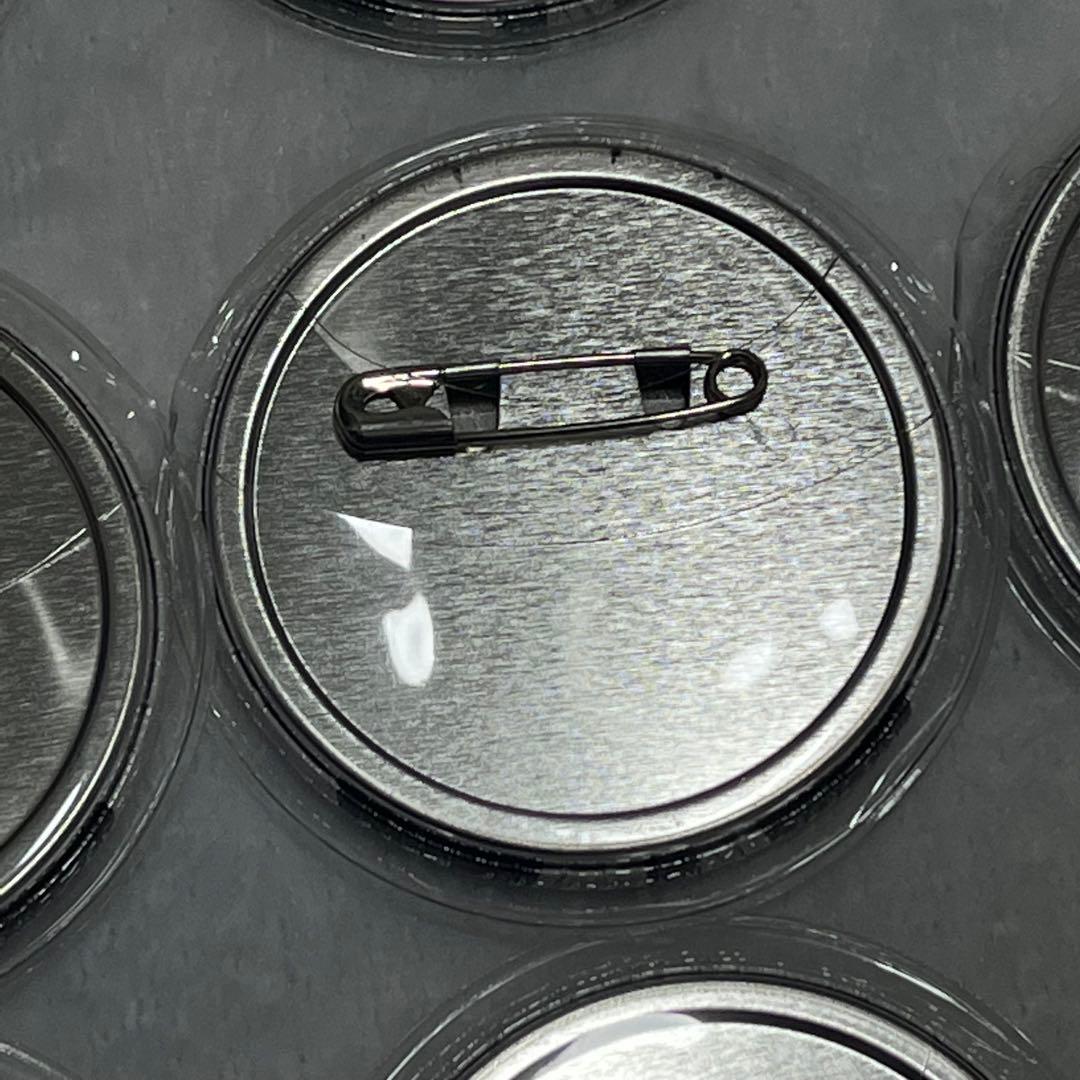 りむ。様専用23日まで【80点】ブルーロック 凪誠士郎 ベースヤード 缶