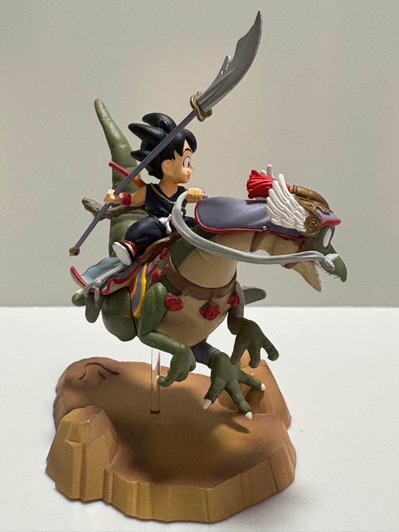 非売品　ドラゴンボール 孫悟空 恐竜 フィギュア ミュージアムコレクション　伍