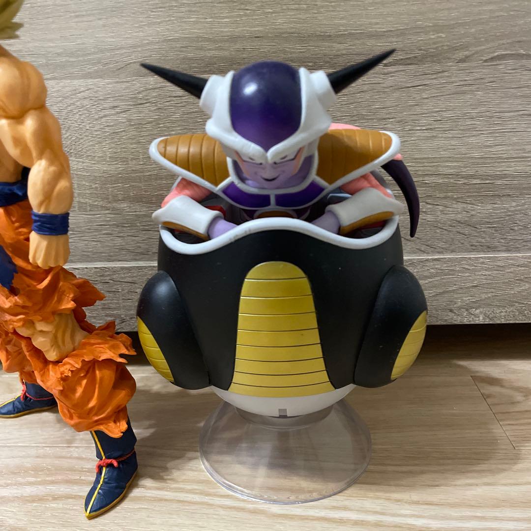 一番くじドラゴンボールvsオムニバスブレイブ C賞超サイヤ人孫悟空　A賞フリーザ