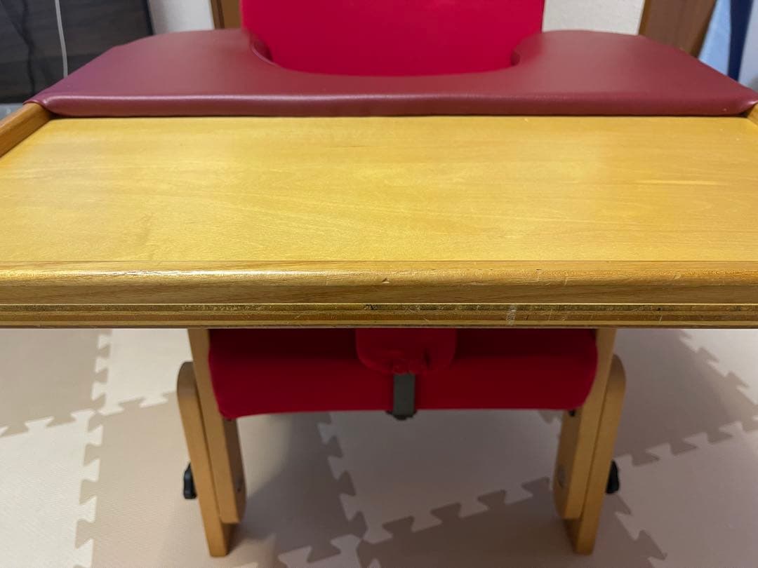 座位保持椅子　バンビーナチェア　Mサイズ