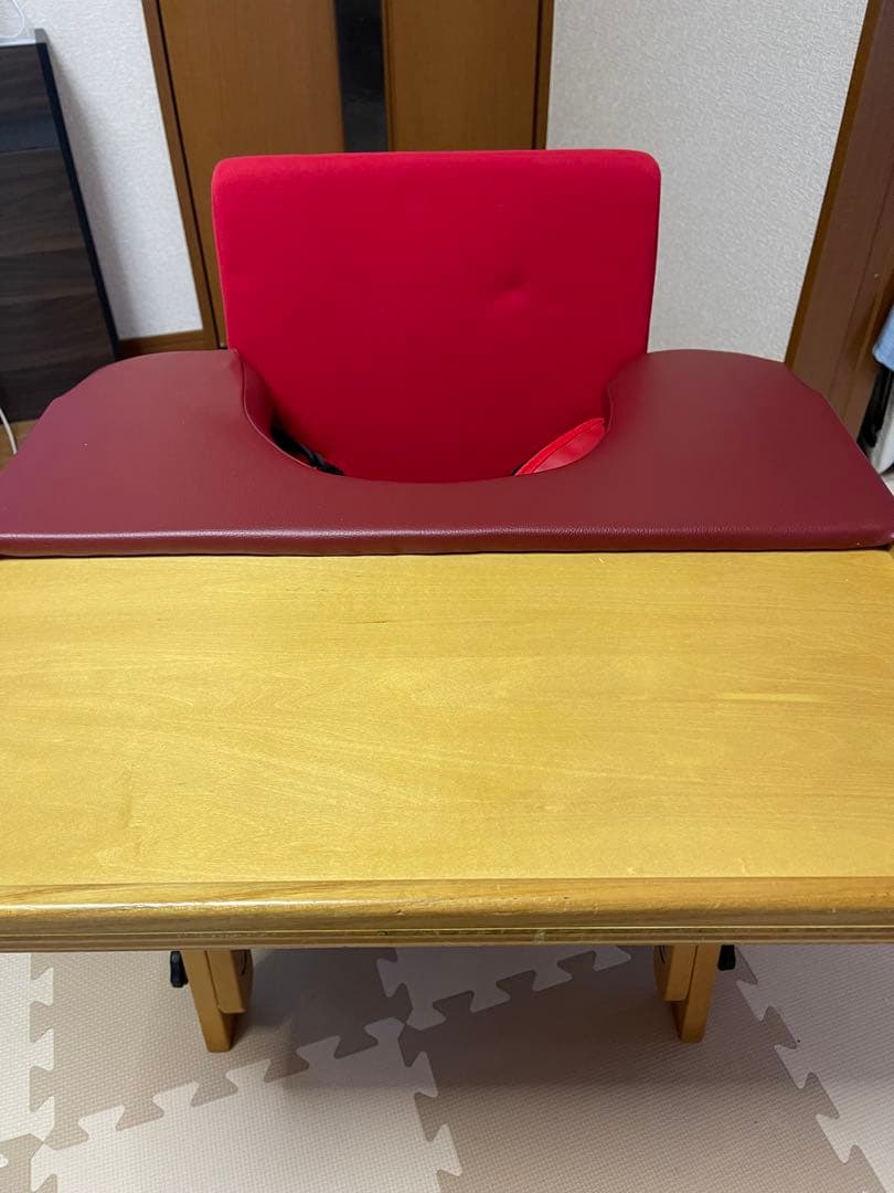 座位保持椅子　バンビーナチェア　Mサイズ