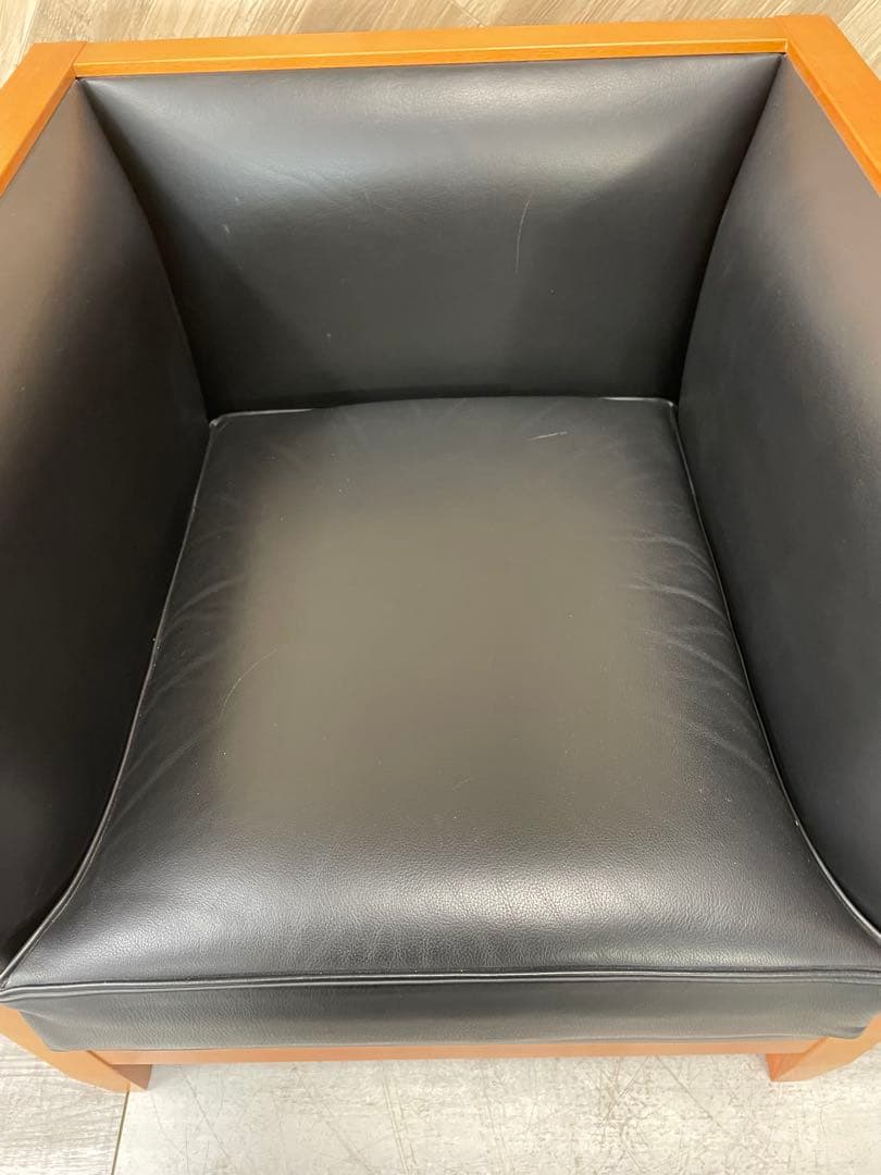 フィリップ・ユーレル Cassina カッシーナ アームチェア ②