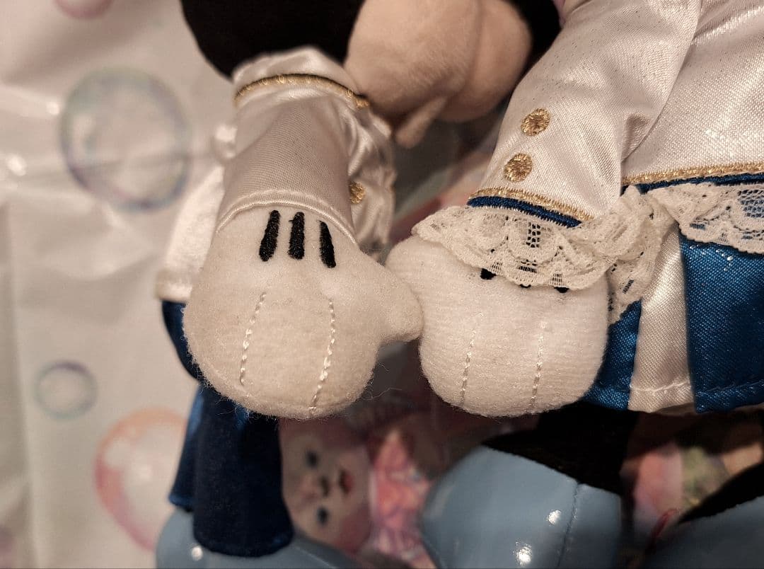 ミッキー&ミニー　ぬいぐるみバッジセット『TDSプラザエントランス』ディレクター