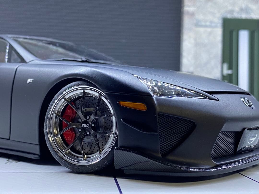 AUTOart Signature 1/18 LEXUSレクサスLFA カスタム