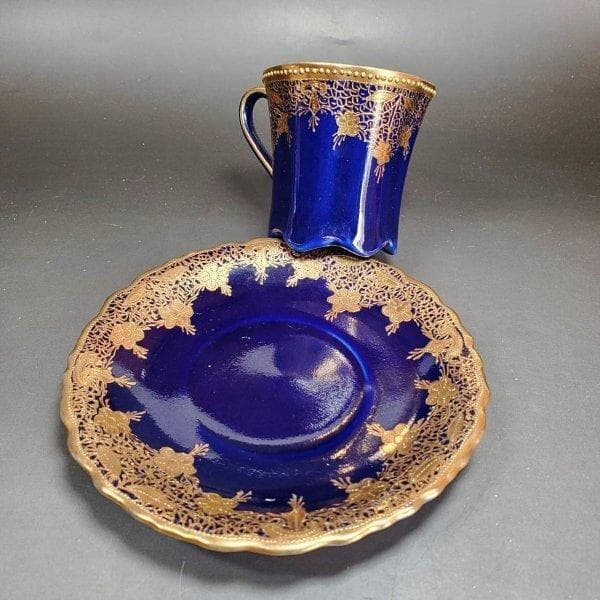 初期オールドノリタケ メープルリーフ印 金盛上藍線帯華装飾紋 カップ