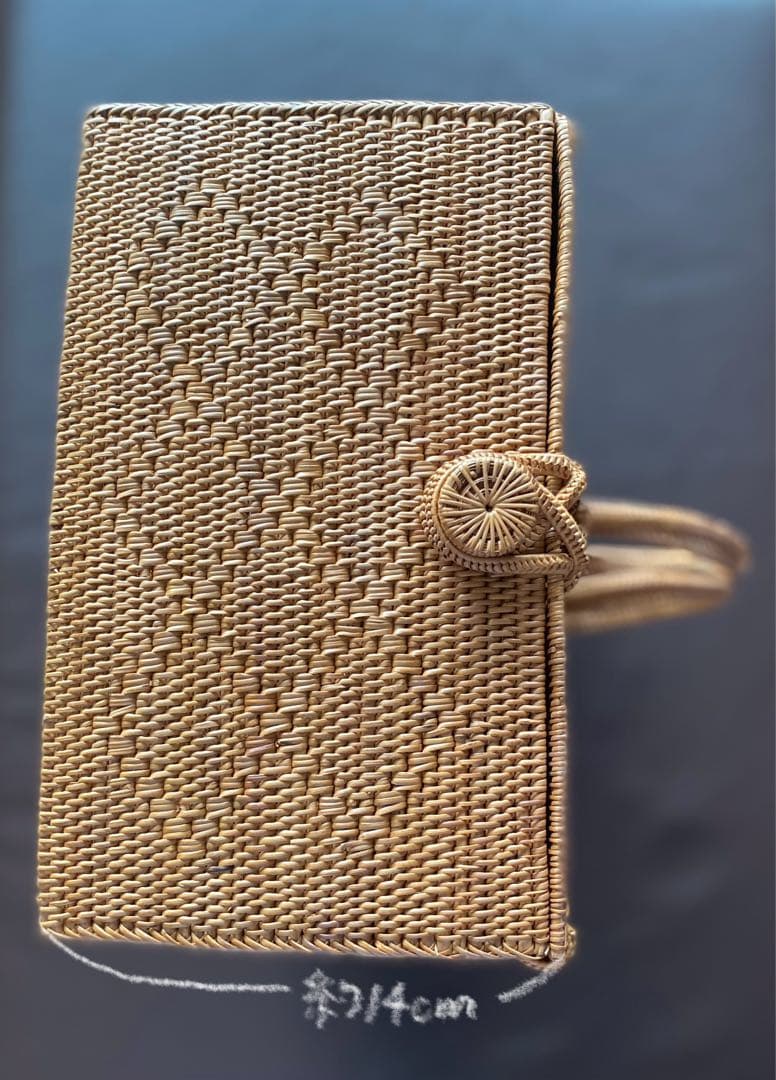 アタ　バスケット