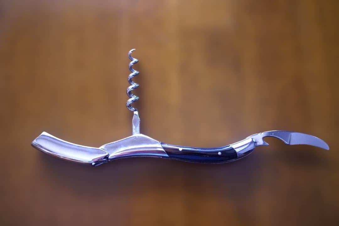 ラギオール・アン・オブラック（LAGUIOLE en Aubrac）ワインオープ