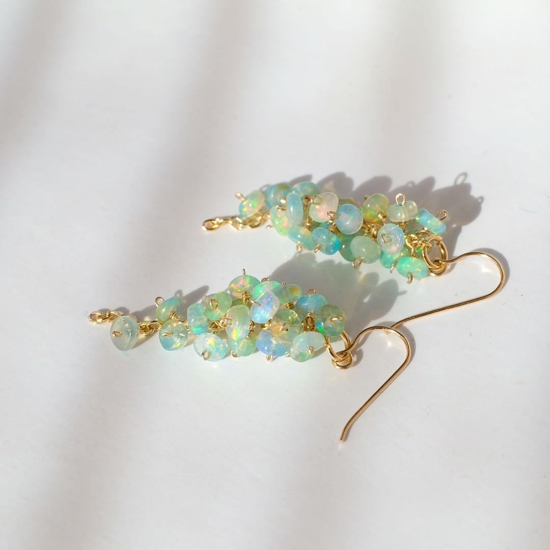 14kgfグリーンカラーオパールロンデルショートピアス/イヤリング