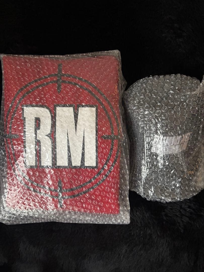 新品未開封 映画 ランニングマン スーツ Lサイズ 非売品