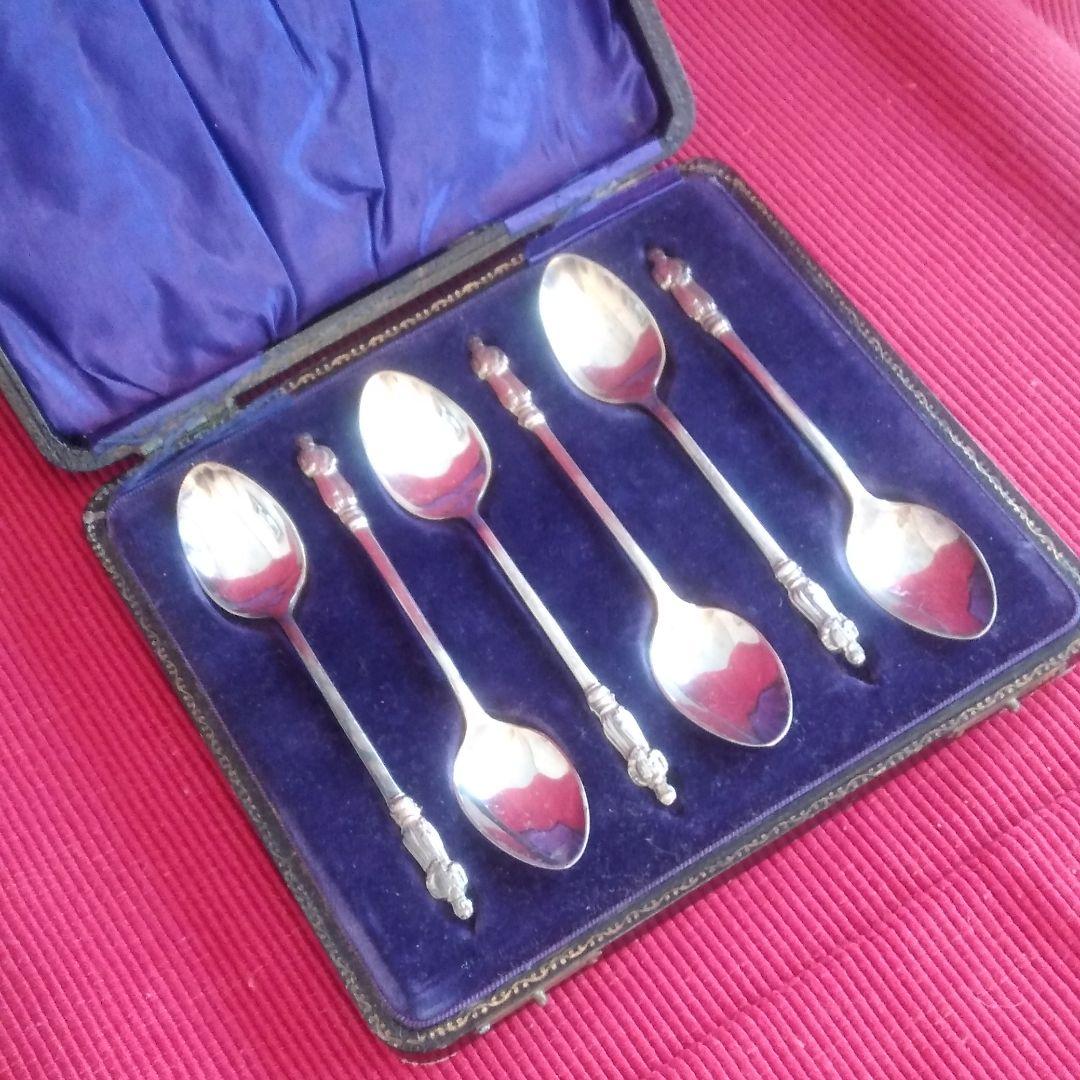 ヴィンテージ英国アンティークのシルバープレートスプーン６本僧侶EPNS刻印有り