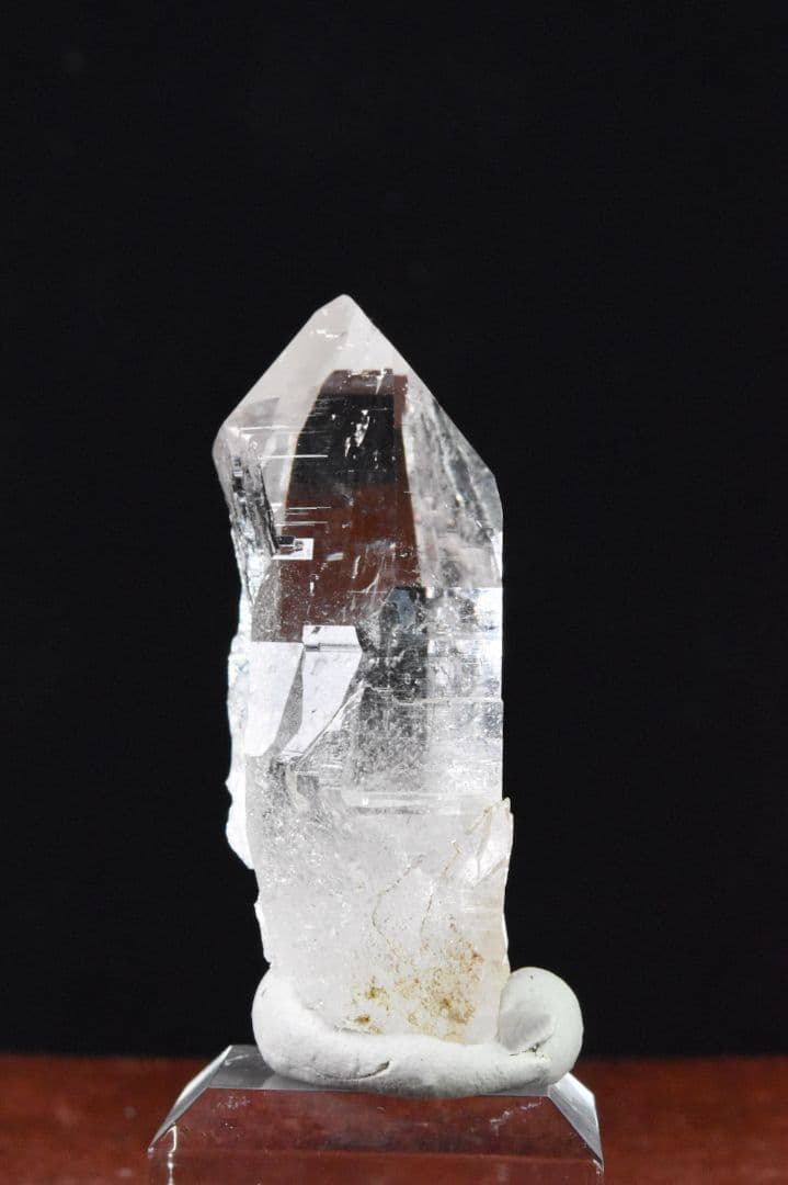 ガネーシュヒマール ラパ産 剥離痕が美しいクリアポイント - メルカリ