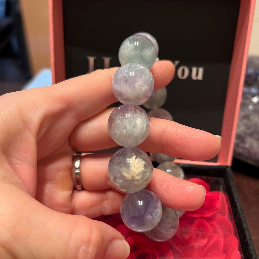 天然石ブレスレット　エンジェルフェザーフローライト　超大玉