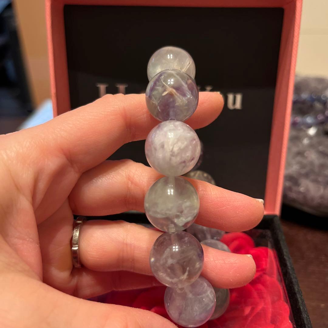 天然石ブレスレット　エンジェルフェザーフローライト　超大玉