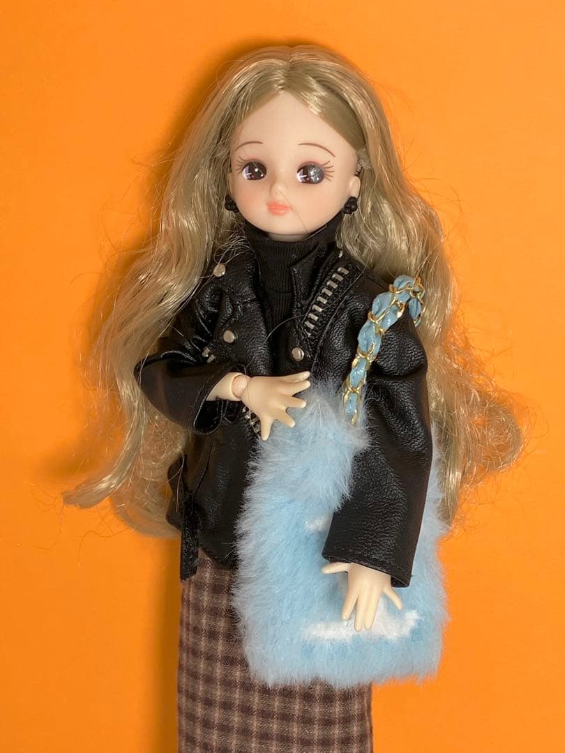 ★ハンドメイド★ ミニチュア ファーバッグ ライトブルー ドールアウトフィット