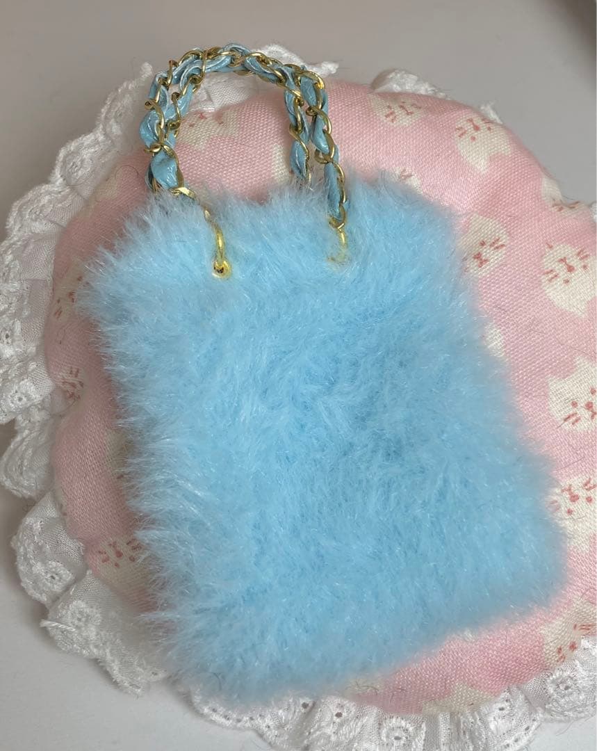 ★ハンドメイド★ ミニチュア ファーバッグ ライトブルー ドールアウトフィット