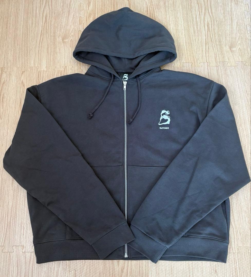 SixTONES MILESixTONES 2026 ペンライト、パーカーセット - メルカリ