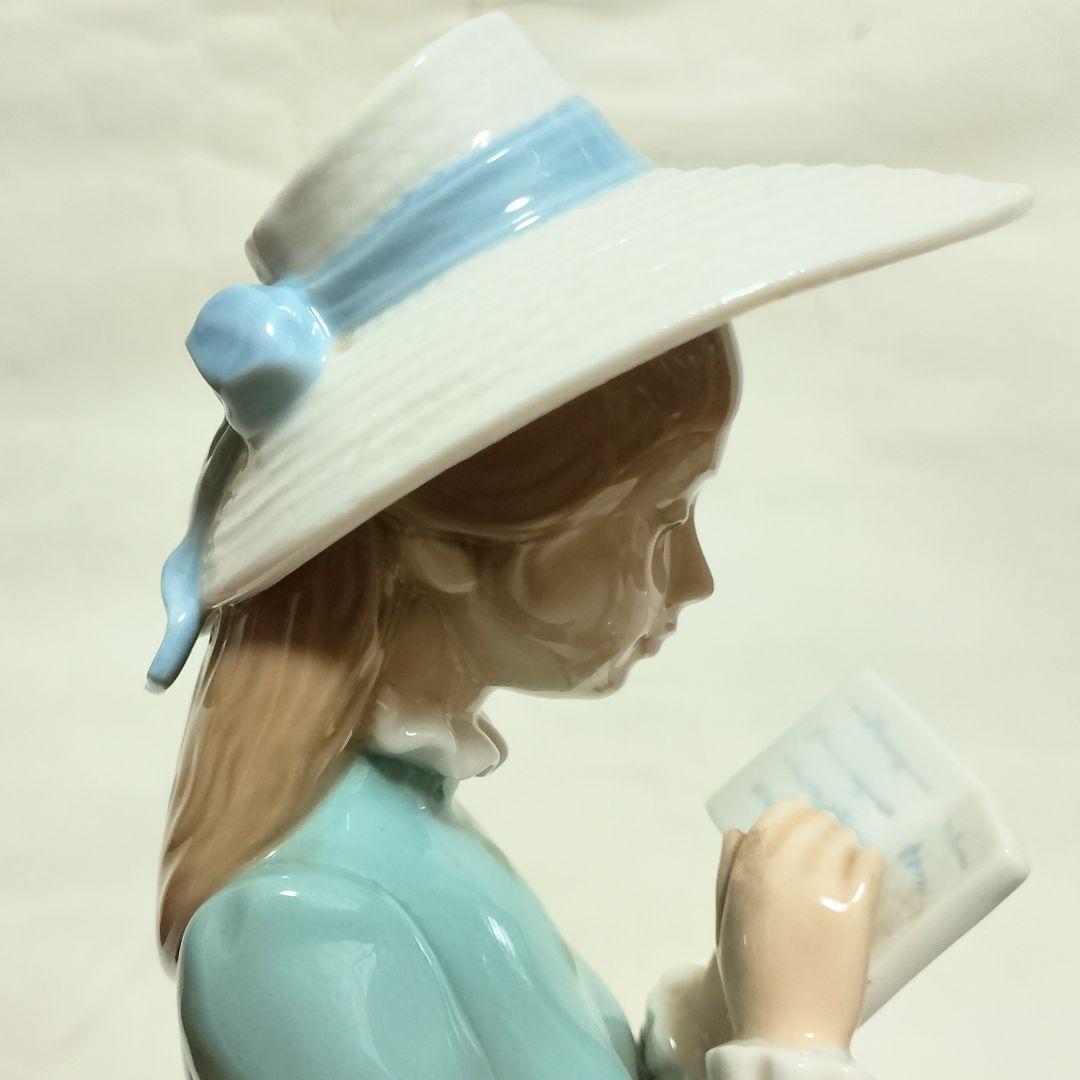 美品 LLADRO 「読書する貴婦人」 - メルカリ