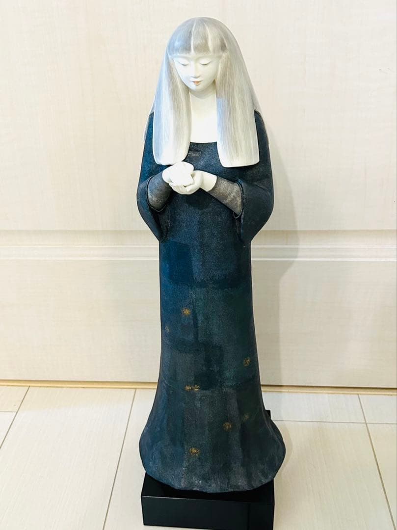 岩瀬なほみ　木彫布貼人形　蛍