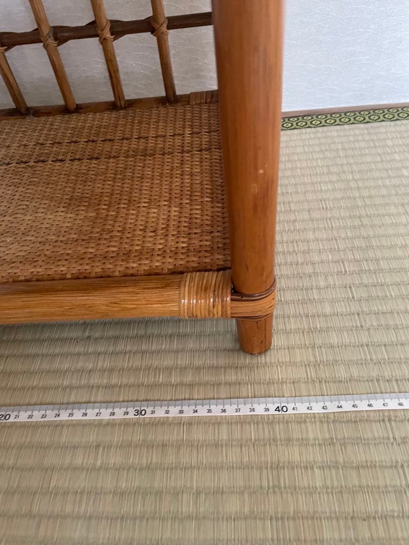 美品　ラタン製アーチ型3段ウッドラック　本棚　飾り棚　3段　ディスプレイラック