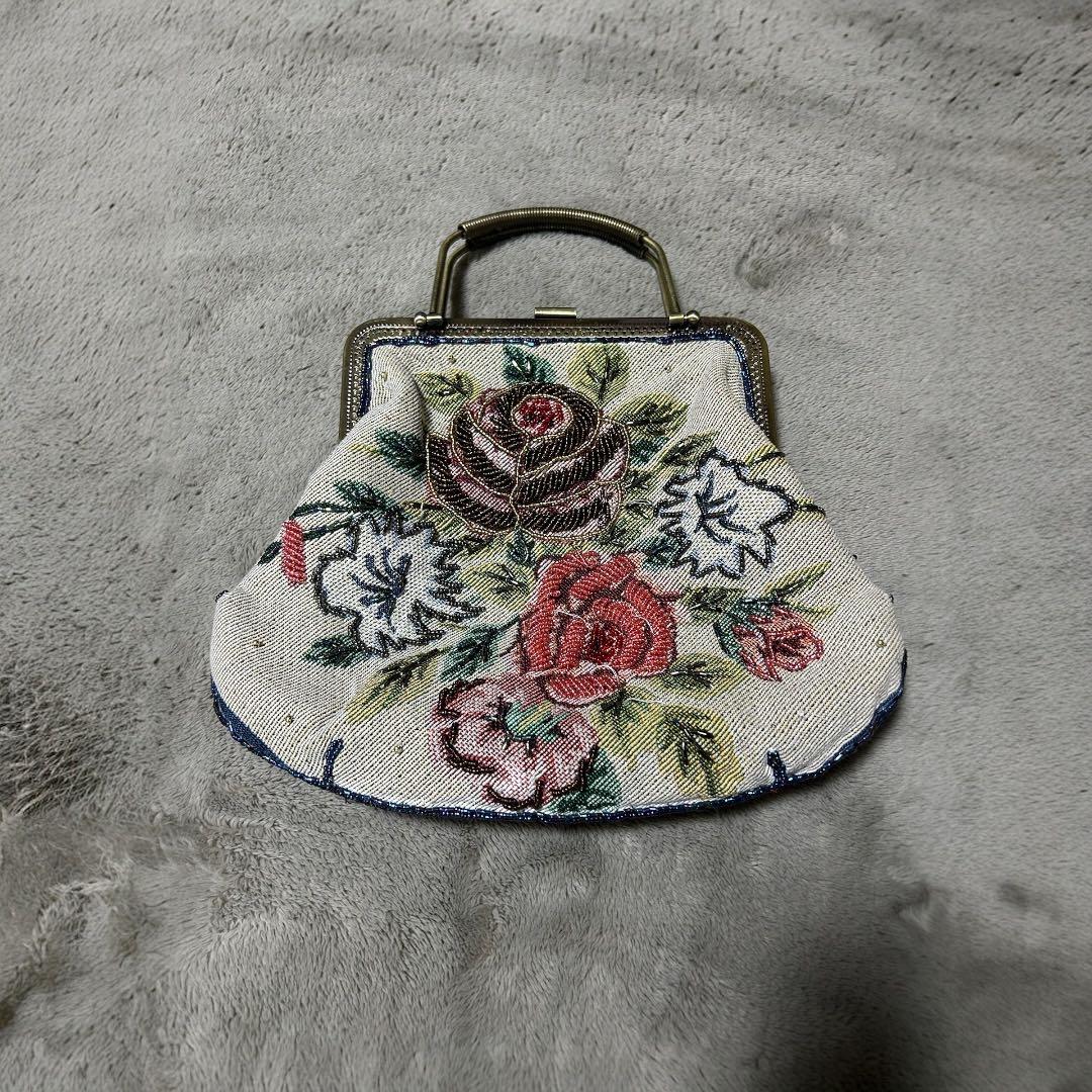 昭和レトロ】花柄ビーズ刺繍クラッチバッグ - メルカリ