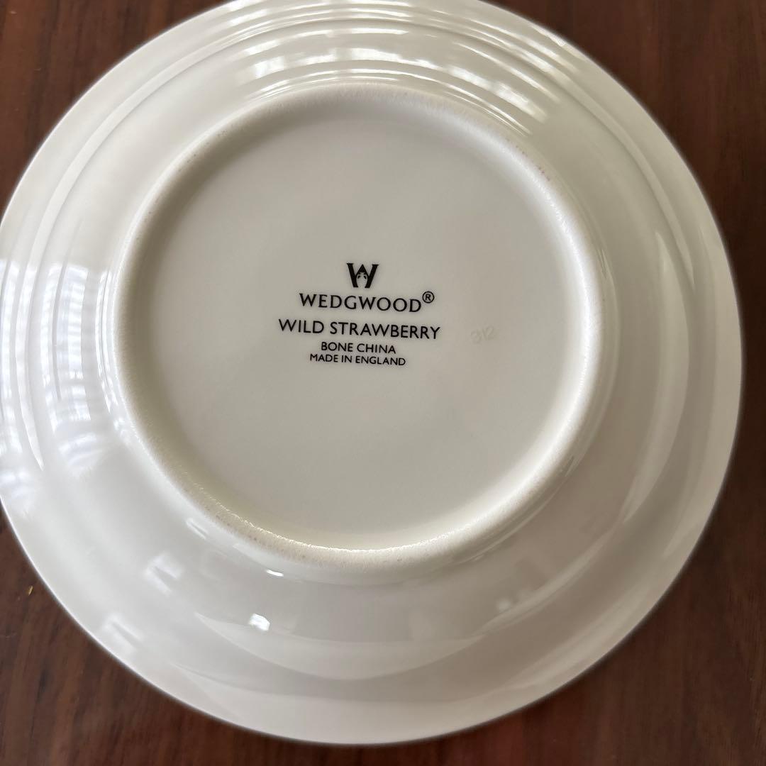 ウェッジウッド☆ワイルドストロベリーサラダソーサー5個セット