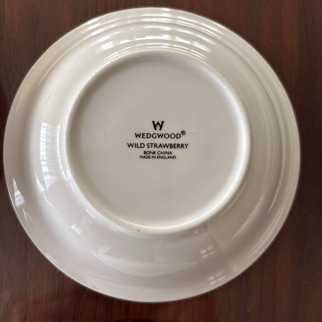 ウェッジウッド☆ワイルドストロベリーサラダソーサー5個セット