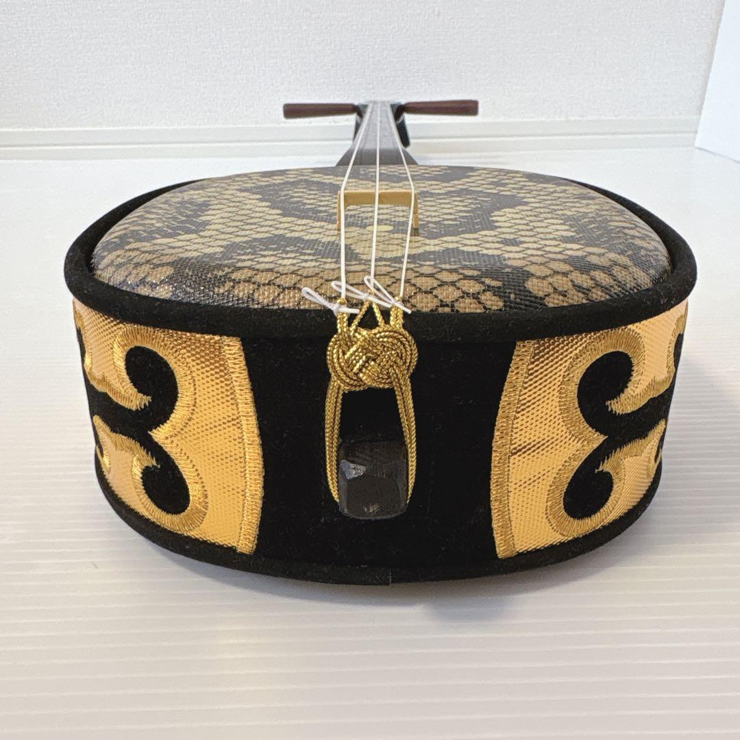 【美品】初心者セット 沖縄三線 三味線 人工革 蛇 ヘビ 入門 民族楽器 弦楽器