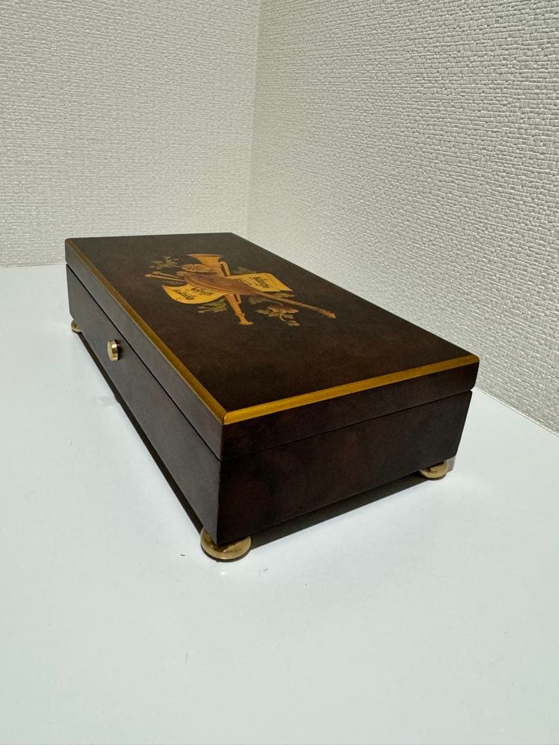 リュージュ 72弁愛と薔薇の日々 愛の喜びは いつまでも20歳でいられたら