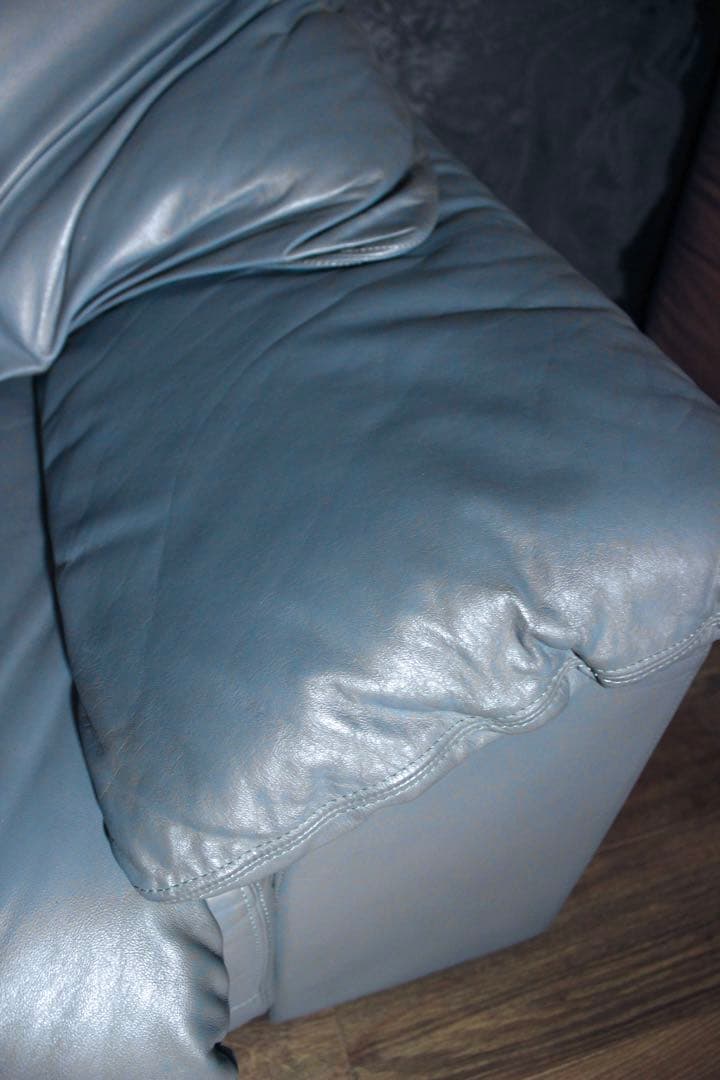 首都圏送無料〜50万マーニー　コレクターコンディション　ターコイズブルー　ソファ