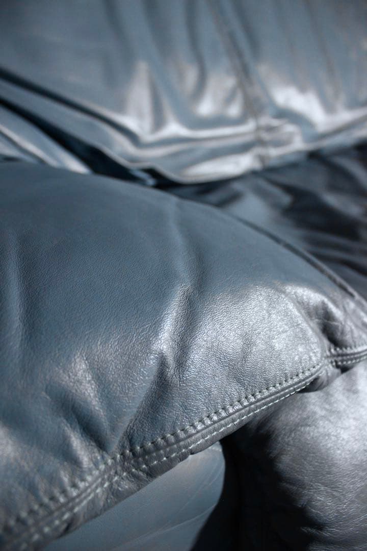 首都圏送無料〜50万マーニー　コレクターコンディション　ターコイズブルー　ソファ