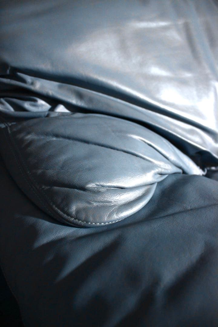 首都圏送無料〜50万マーニー　コレクターコンディション　ターコイズブルー　ソファ