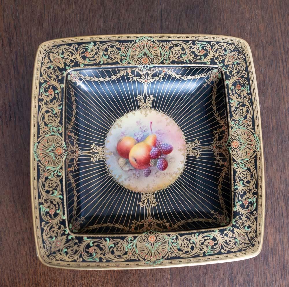 ロイヤルウースター フルーツ画四方皿