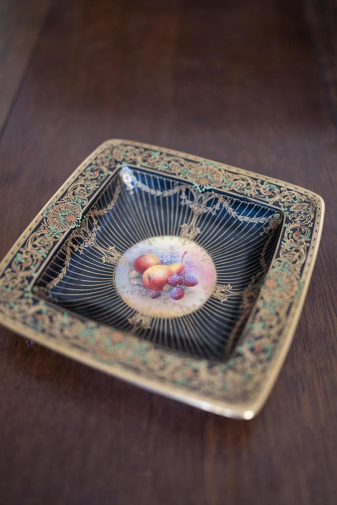 ロイヤルウースター フルーツ画四方皿